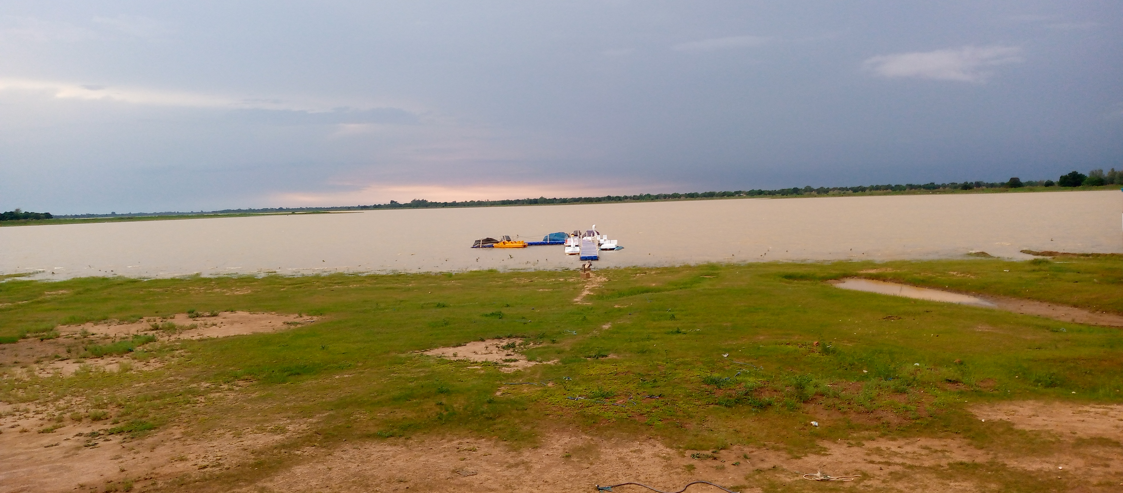 Le Loumbila Beach